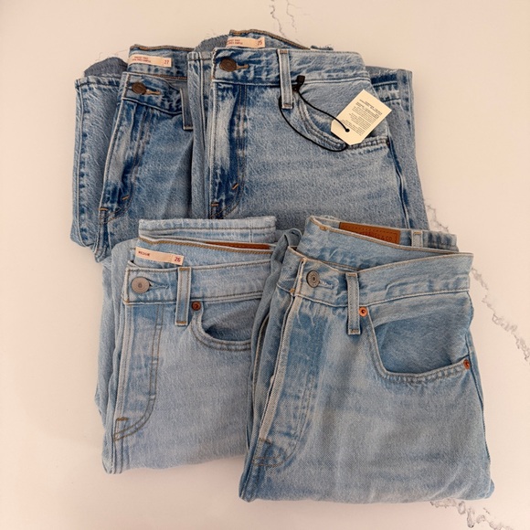 Levi Jeans - Picture 2 of 16